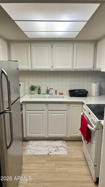 11042 28th Dr #136, Phoenix, AZ 85029