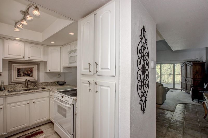 11042 N 28th Dr #334, Phoenix, AZ 85029
