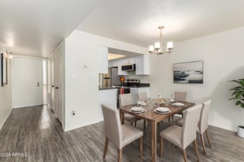 11048 28th Dr #145, Phoenix, AZ 85029