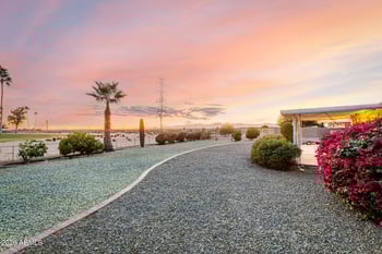 11049 Crestbrook Dr, Sun, AZ 85351
