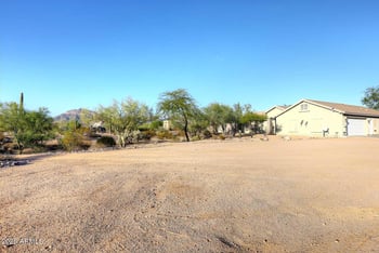 1105 110th St, Mesa, AZ 85207