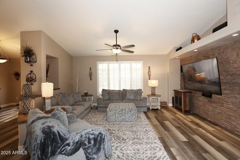 1105 110th St, Mesa, AZ 85207