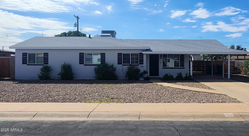 1105 6th Pl, Mesa, AZ 85201