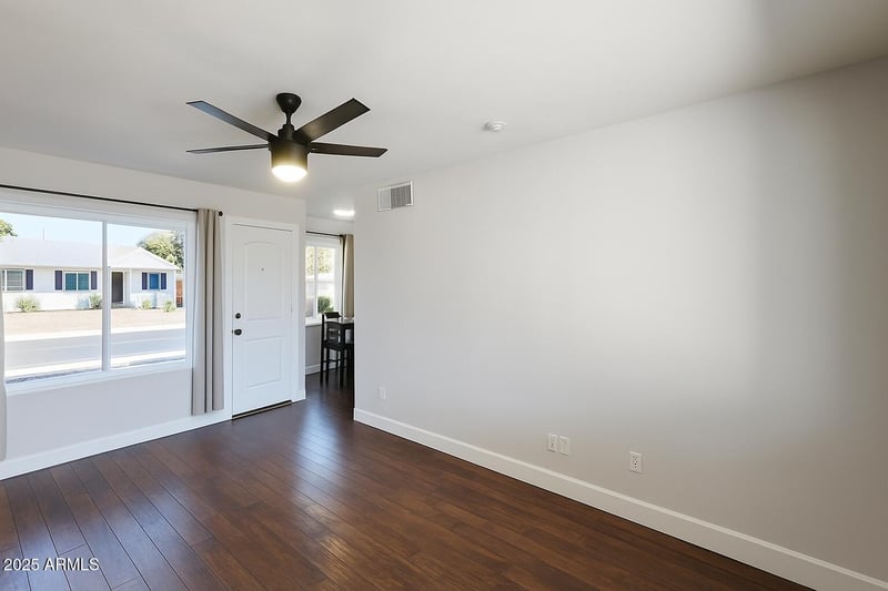 1105 6th Pl, Mesa, AZ 85201