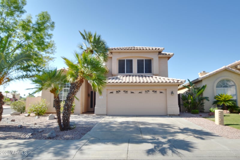 1105 Betty Elyse Ln, Phoenix, AZ 85023