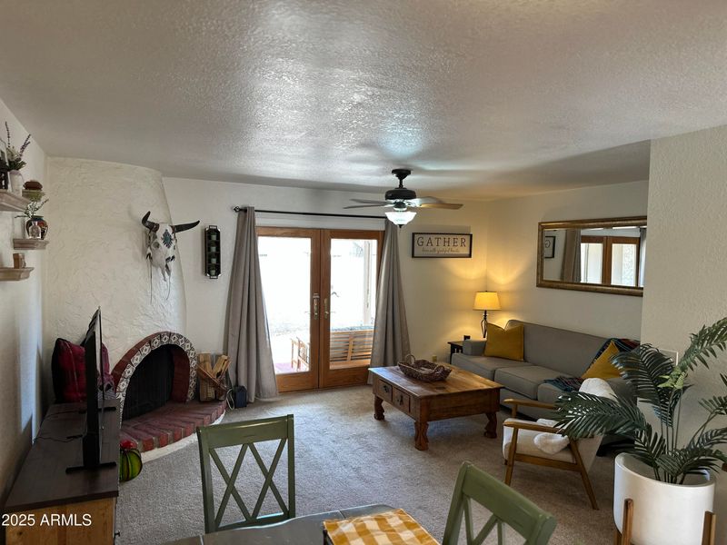 1105 E Beryl Ave, Phoenix, AZ 85020