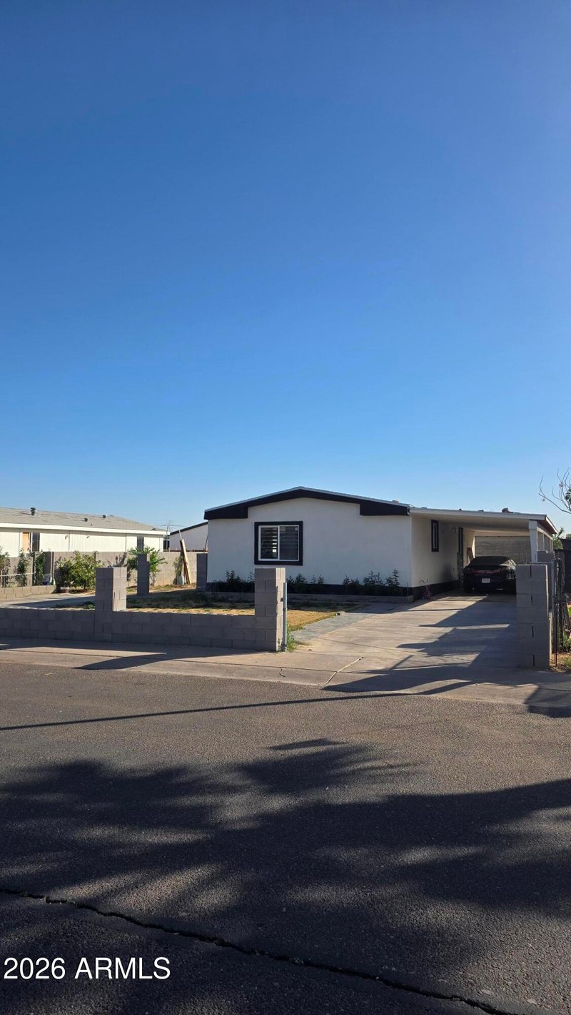 1105 Frost Ln, Avondale, AZ 85323