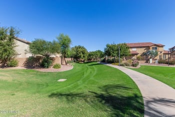 1105 Parkview Ct, Gilbert, AZ 85295