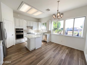 1105 Portland Ave, Gilbert, AZ 85296