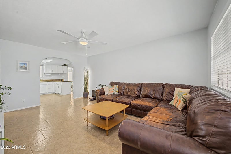 1105 S Spur --, Mesa, AZ 85204