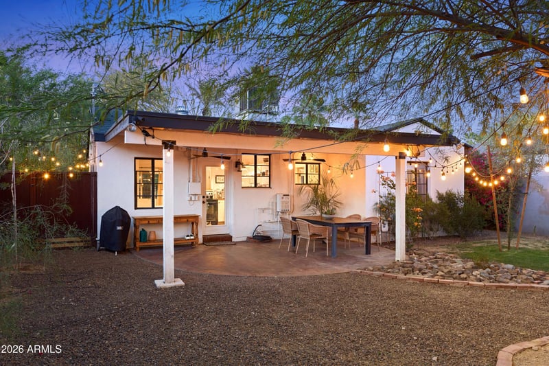 1105 Willetta St, Phoenix, AZ 85007
