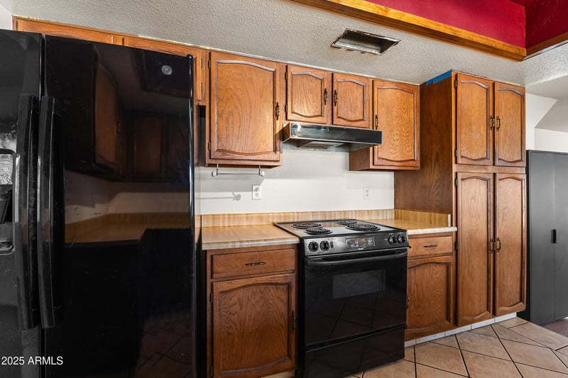 11051 53rd Ave, Glendale, AZ 85304
