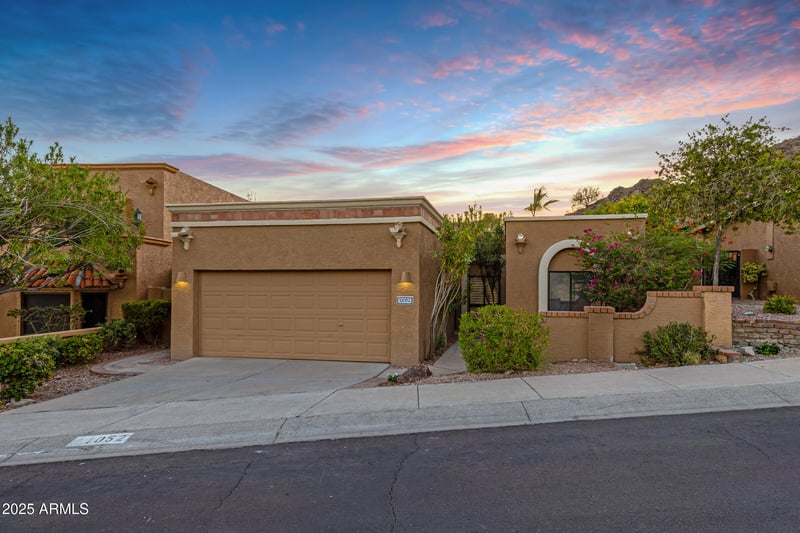 11052 10th Pl, Phoenix, AZ 85020