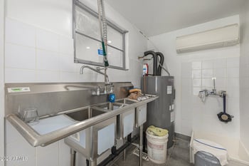 1106 Center St #-, Mesa, AZ 85201