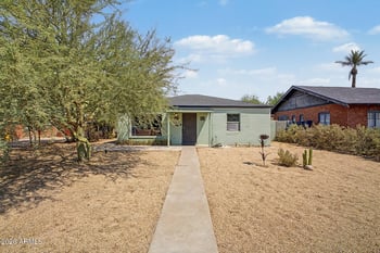 1106 Palm Ln, Phoenix, AZ 85006