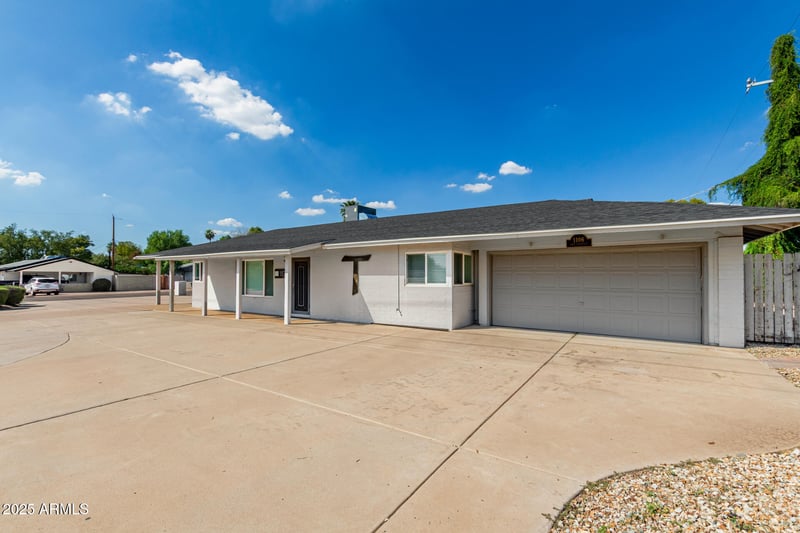 1106 Glendale Ave, Phoenix, AZ 85020