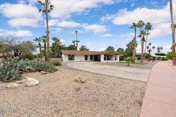 1106 Villa Nueva Dr, Litchfield Park, AZ 85340