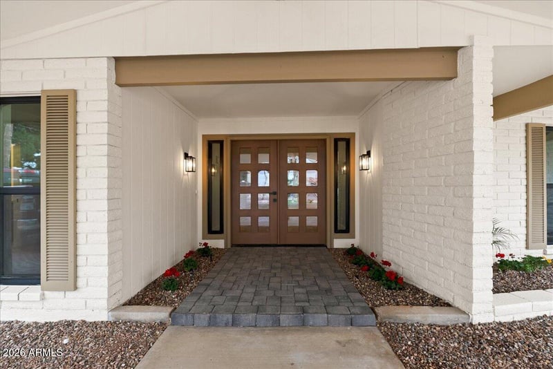 1106 Villa Nueva Dr, Litchfield Park, AZ 85340