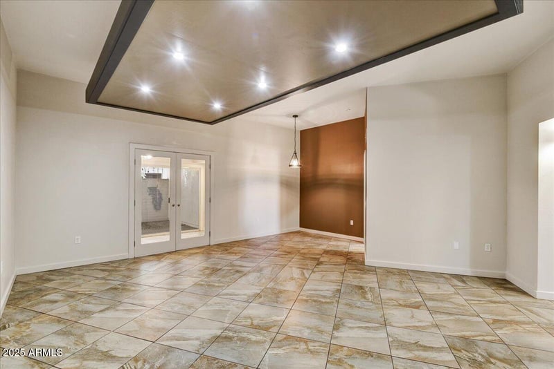 11061 Coggins Dr, Sun City, AZ 85351