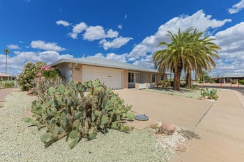 11062 Edgewood Dr, Sun City, AZ 85351