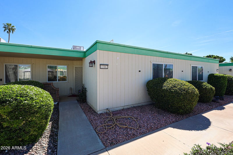 11062 Coggins Dr, Sun City, AZ 85351