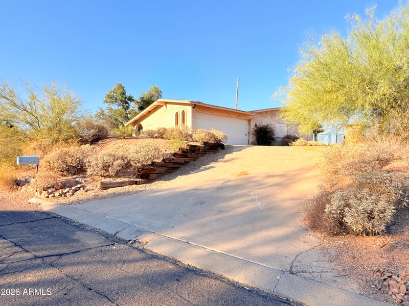 11067 Valley Dr, Fountain Hills, AZ 85268