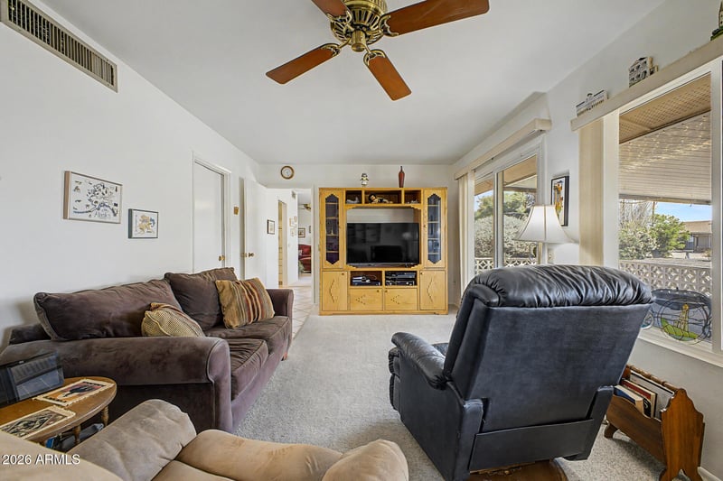 11069 Winchester Dr, Sun City, AZ 85351