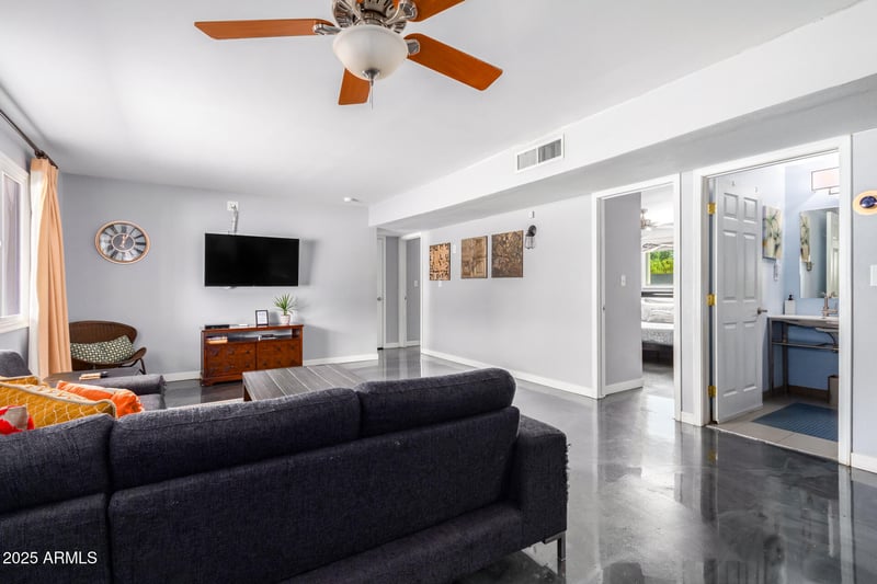 1107 Marigold Ln, Tempe, AZ 85288