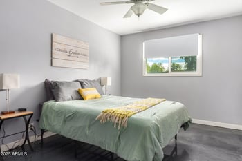 1107 Marigold Ln, Tempe, AZ 85288