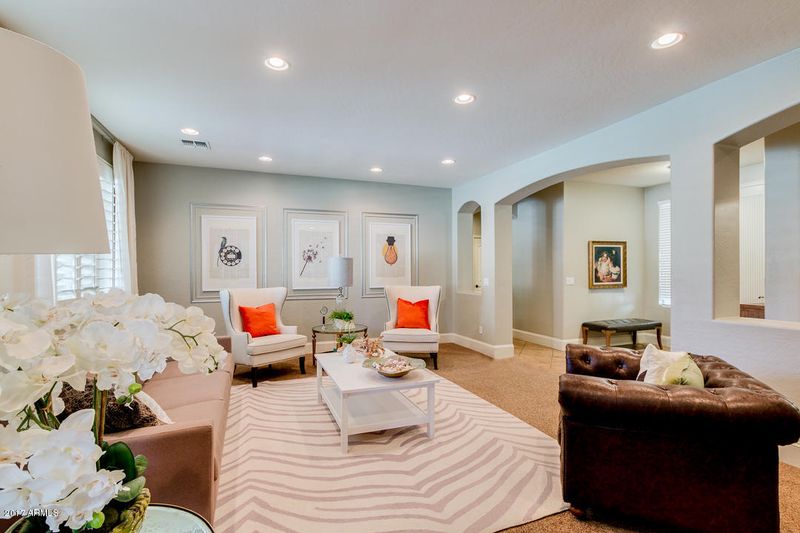 1107 N Balboa Dr, Gilbert, AZ 85234