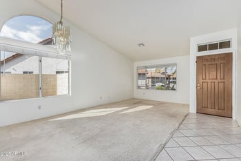 11076 Runion Dr, Sun City, AZ 85373