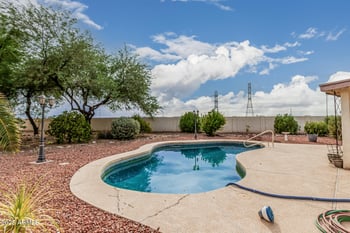 11076 Runion Dr, Sun City, AZ 85373