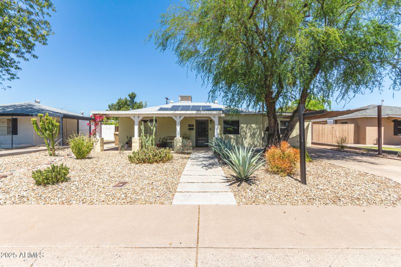 1108 E Georgia Ave, Phoenix, AZ 85014