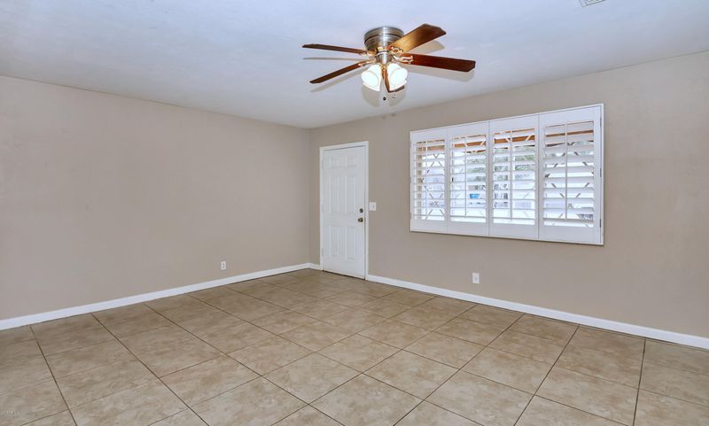 1108 E Las Palmaritas Dr, Phoenix, AZ 85020