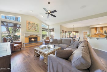 1108 Las Palmaritas Dr, Phoenix, AZ 85021