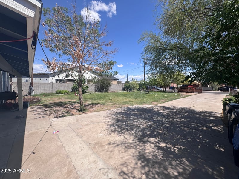 1108 Lebanon Ln, Tempe, AZ 85288
