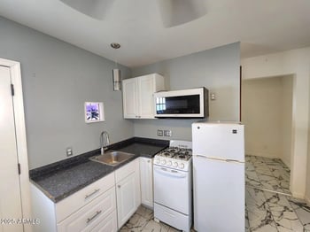 1108 Lebanon Ln, Tempe, AZ 85288