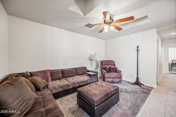 1108 Mission Ln, Phoenix, AZ 85021