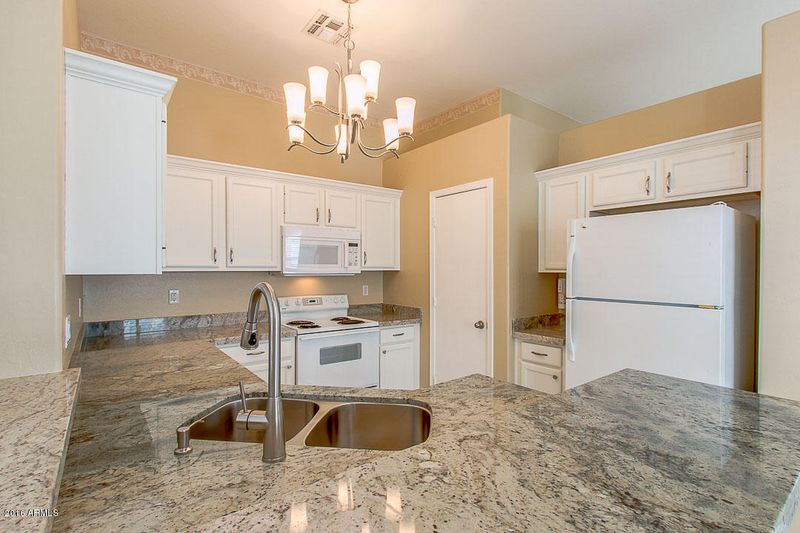 1108 N 88th St, Mesa, AZ 85207