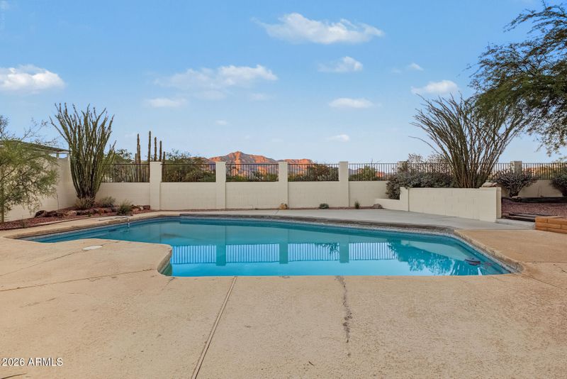 11086 E Hummingbird Ln, Gold Canyon, AZ 85118