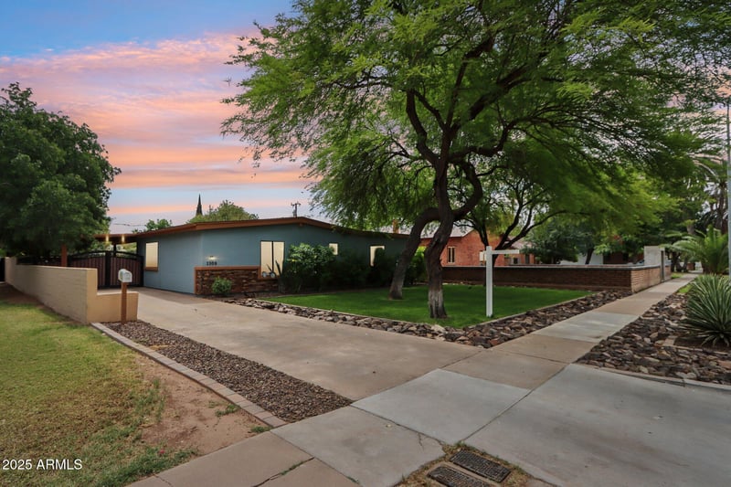 1109 Ash Ave, Tempe, AZ 85281