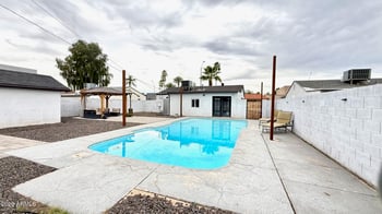 1109 Indian School Rd, Phoenix, AZ 85013