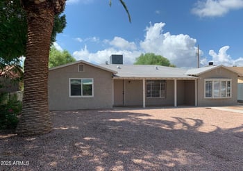 111 Chambers St, Phoenix, AZ 85041