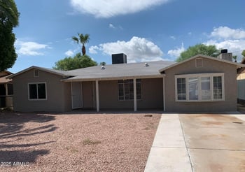 111 Chambers St, Phoenix, AZ 85041