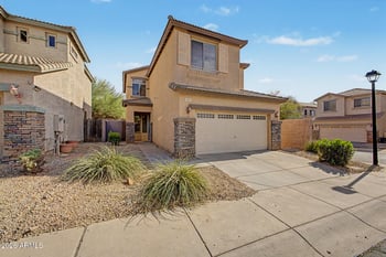 111 E Cottonwood Ln, Phoenix, AZ 85048
