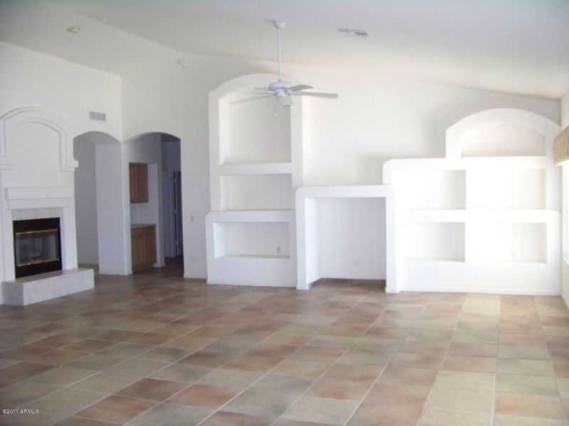 111 E Desert Ranch Rd, Phoenix, AZ 85086