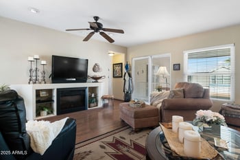 111 Greenfield Rd #588, Mesa, AZ 85206