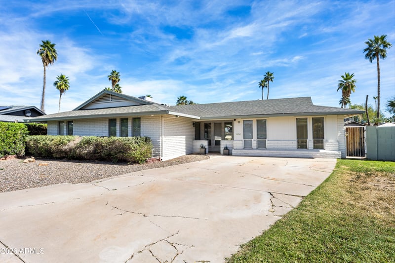 111 Cholla St, Gilbert, AZ 85233