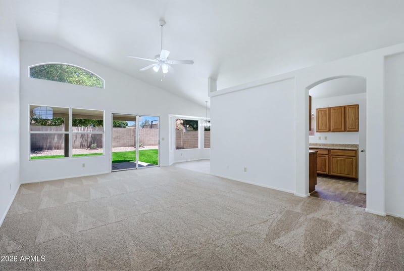 111 New Haven, Mesa, AZ 85206