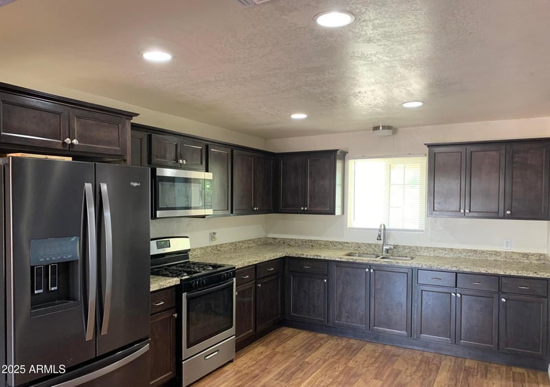 111 W Chambers St, Phoenix, AZ 85041